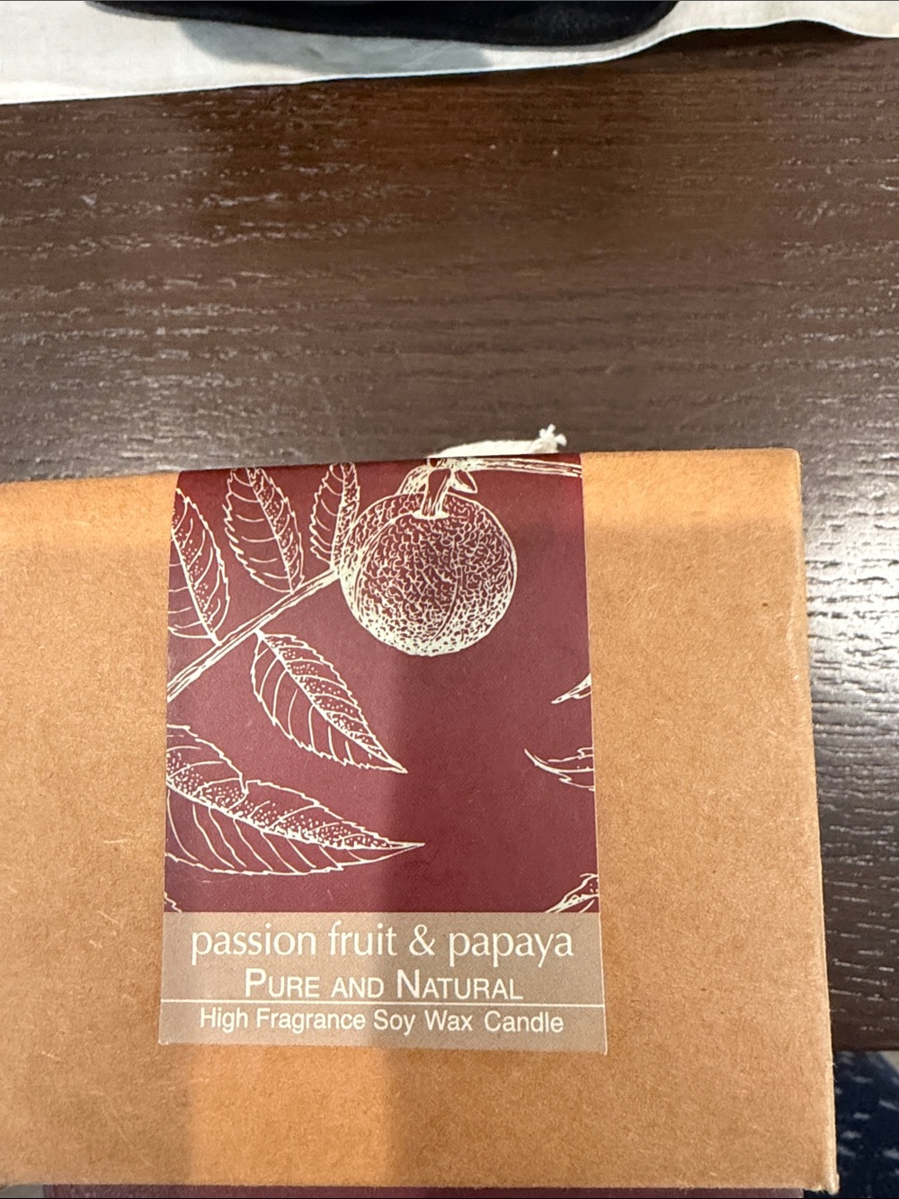 NIB Gorgeous Papaya and Passion Fruit Candle